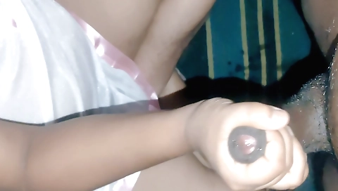 Indian hottie with a big pair of boobs is getting fucked