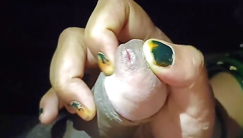 Amateur brunette plays with a dick in a hot hd video