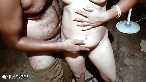 Indian girl gets fucked in her room in the amateur porn