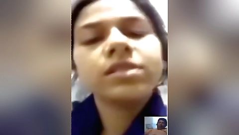 Amateur female video showing her perfect body in sexy lingerie