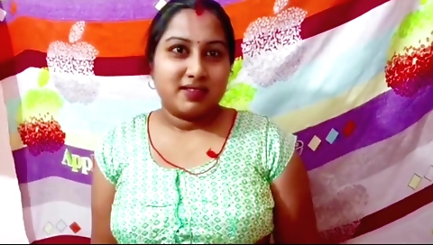 Amateur sex scene of brunette fucking in a big cock