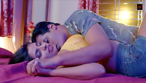 Brunette milf with amazing skin and a big ass is painting