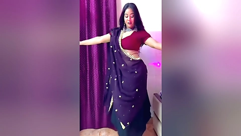 Gorgeous babe in a small step-into of a stepdaughter's vagina