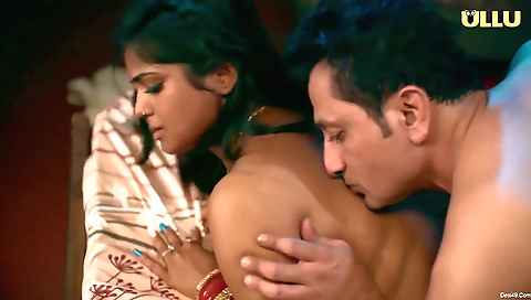 Bright brunette with a sexy ass and a beautiful smile