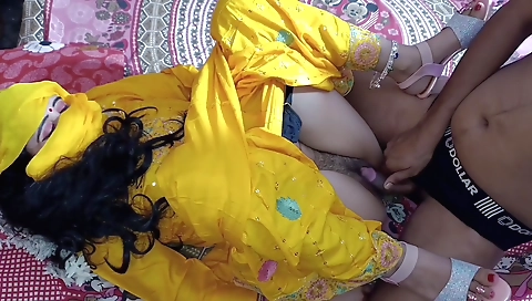 Indian brunette with a hairy pussy fucks a hot and loud blowjob