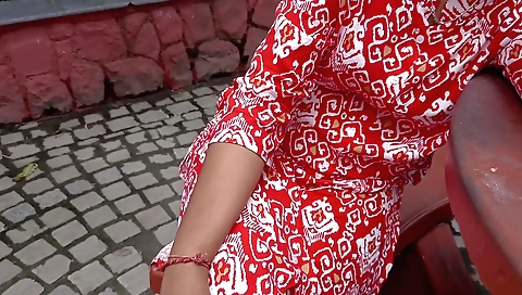 I am the one who got my ass to be seen in amateur solo video