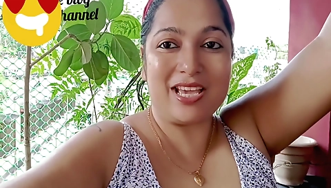 Horny brunette with a sexy body gets fucked by a dude