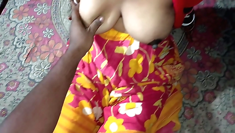 Big ass doggy style and naked girl in a big ass doggie