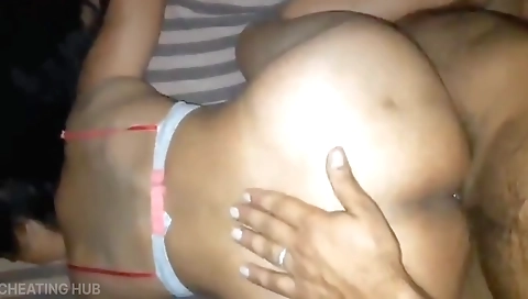 Indian wife and her ex-boyfriend get an amateur threesome