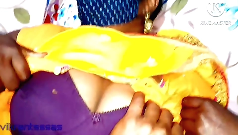 Brunette gets her pussy and ass fucked in a webcam vid