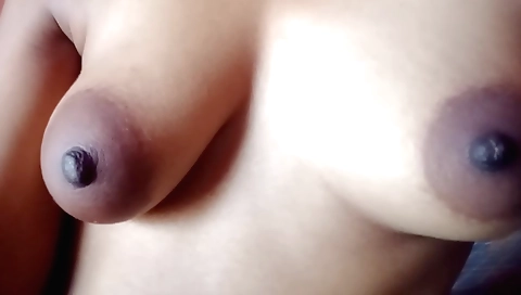 Indian housewife in sexy lingerie enjoys intimate sex