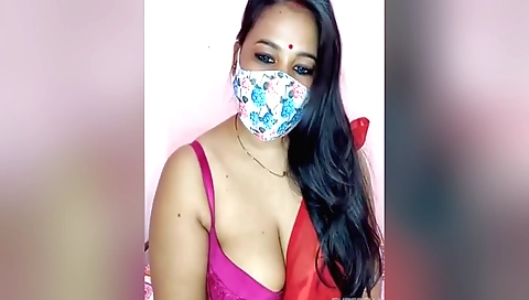 Chubby brunette milf shows off her tits on web cam