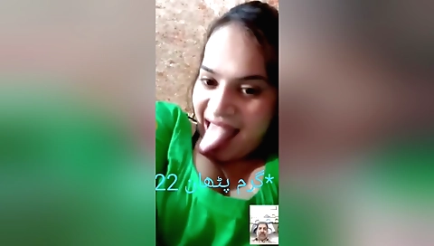 Today Exclusive -paki Chick Shows Her Boobs And Pussy 1