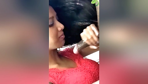 Webcam deepthroat blowjob video from a brunette girl