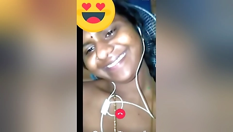 Busty brunette beauty showing her sexy body on webcamera