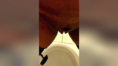 Indian girl with a beautiful body is a pleasure to watch