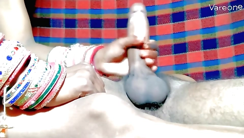 Indian big ass amateur is giving a handjob and blowjob