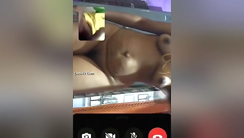 Sexy milf with massive boobs takes a bath in homemade vid