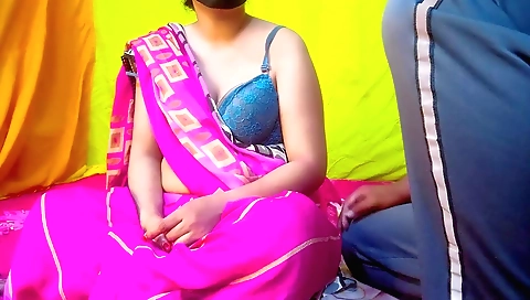 Indian stepmom is fucked in a homemade anal porn clip