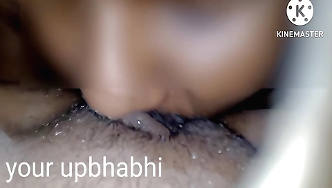 Indian amateur video with hairy body and big breasts