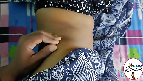 1 Aunty Took Massage From With Panty And Had Of Fun