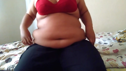 Busty Indian hottie with big boobs is in a house in a porn video