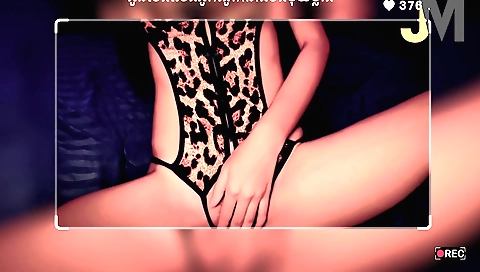 Amateur teen uses sex with a guy after a long day in school