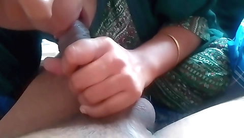 Amateur teen 18+ with nice face wants to have fun with his boyfriend