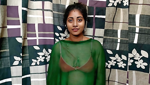 Indian stepmom and her teen is fucked in her pussy