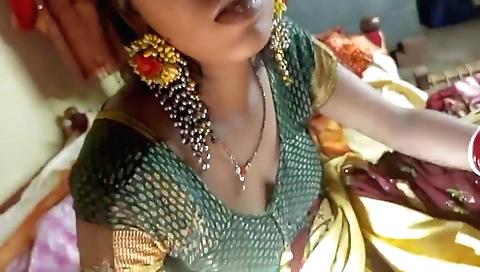 Indian wife shares with you a beautiful and hot hindi talk