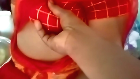 Hot amateur indian hottie 1st time fucking a big dick