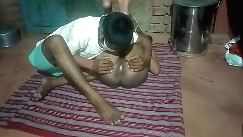 Indian bhabhi gets fucked in a hot and passionate way